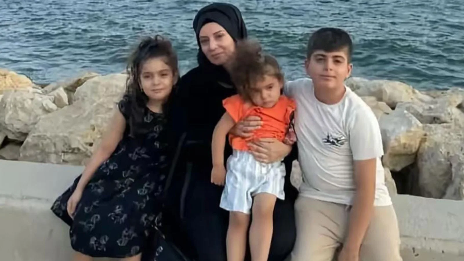 Anne ve Çocuklarına Mezarı Olan Bina Skandalı!