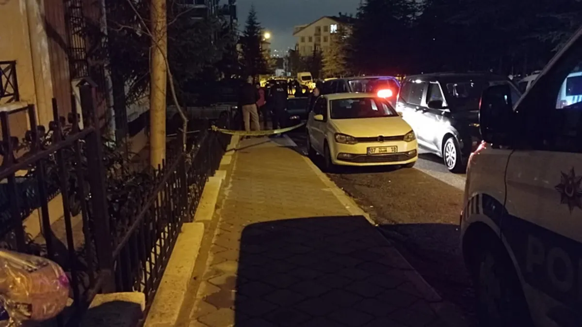 Anne ve Kızına Kanlı Saldırı: Kurye Kılığında