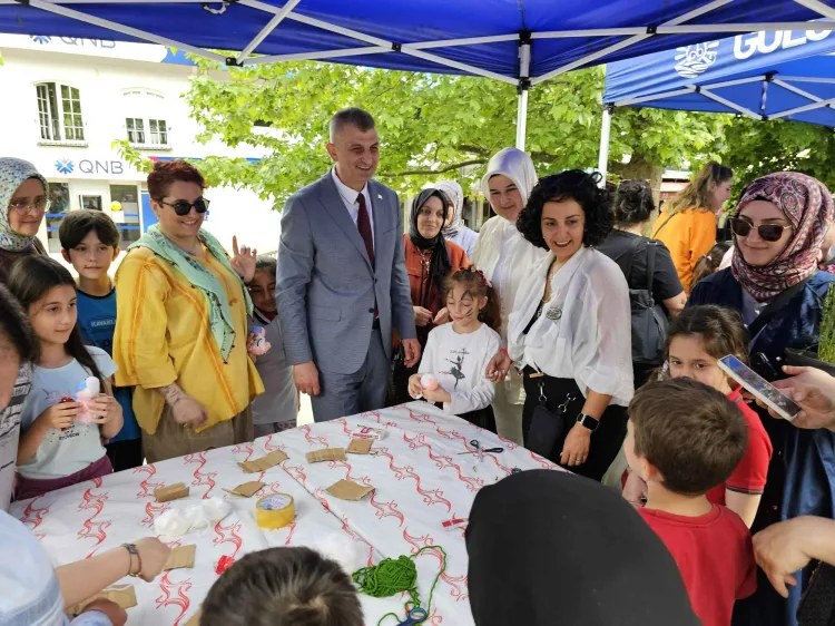 Anneler Günü’nde Gölcük’te Renkli Etkinlik