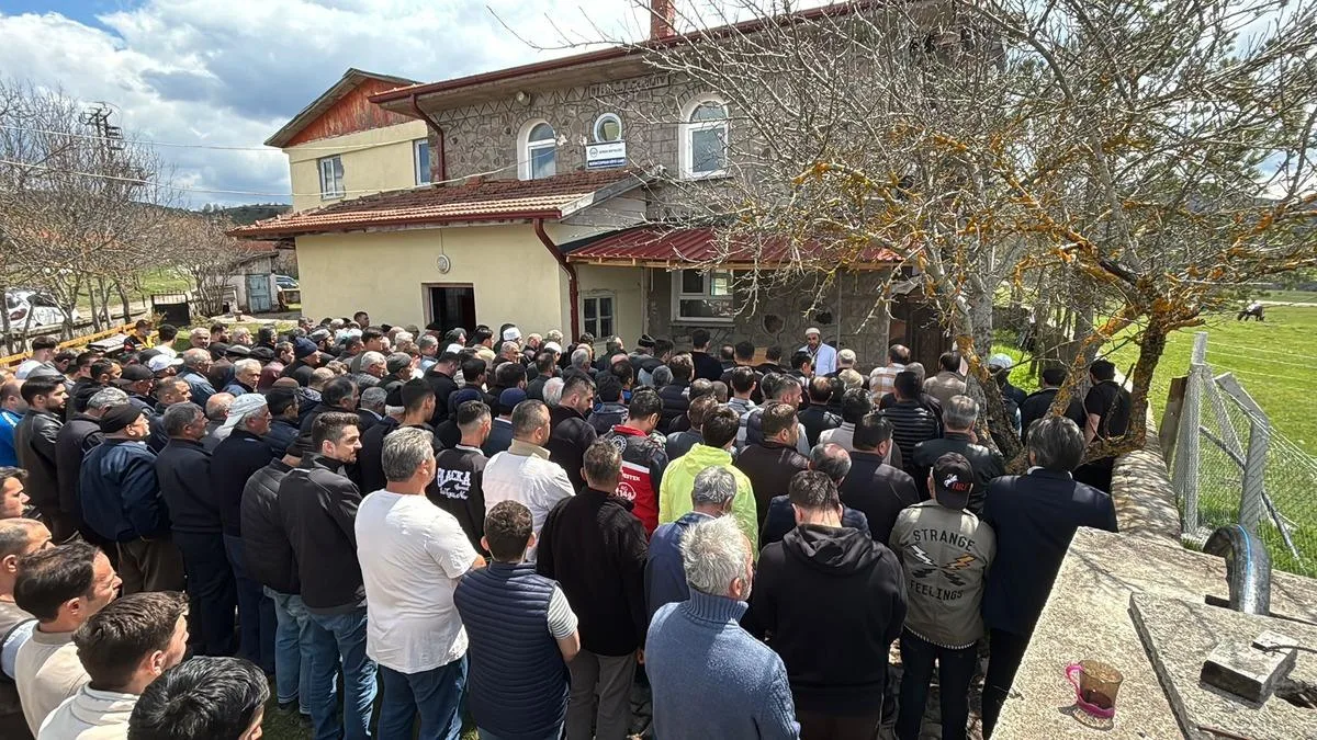 Annesi Tarafından Öldürülen Bebek Defnedildi