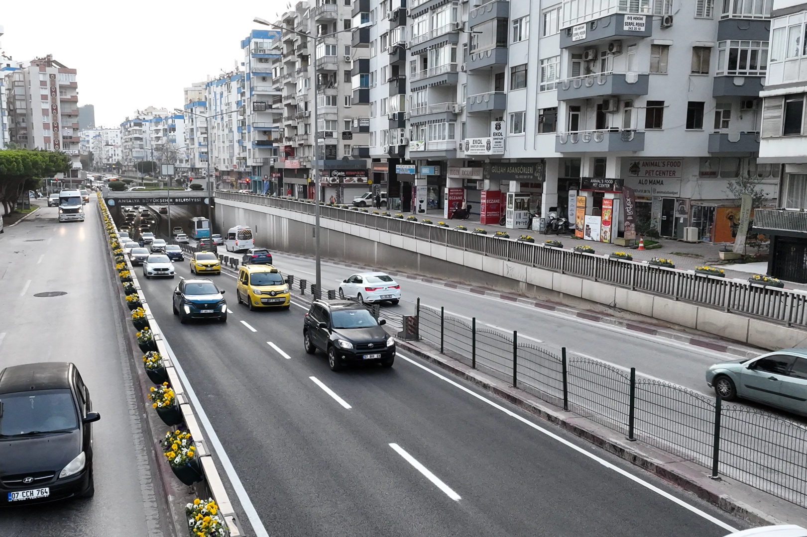 Antalya 100. Yıl Bulvarı’nda Asfalt Yenileme!