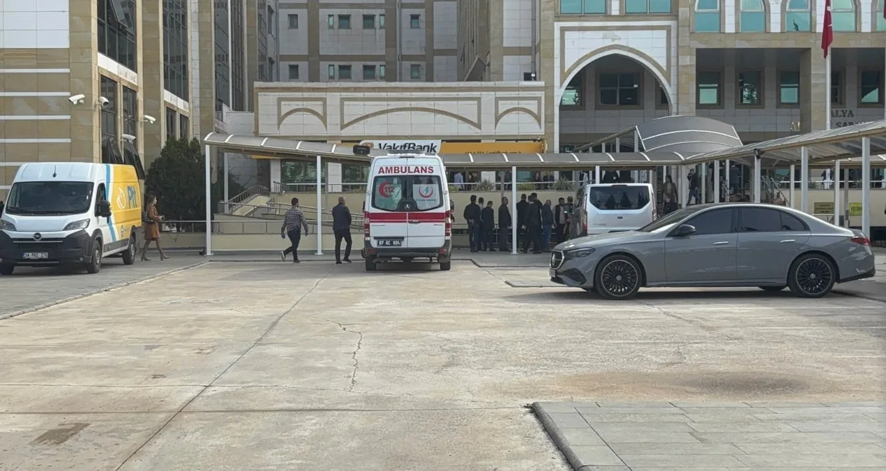 Antalya Adalet Sarayı’nda Şok Olay: Güvenlik Görevlisi Öldü