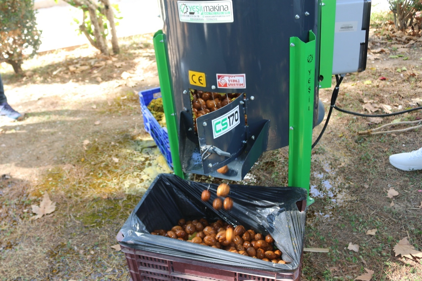Antalya’da Ceviz Üreticilerine Makine Desteği!