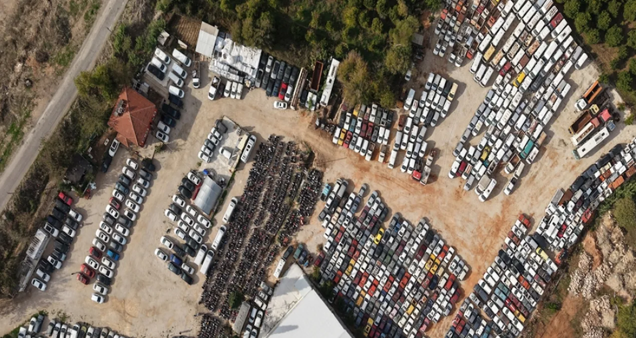 Antalya’da Çürüyen Araçlar Ekonomiyi Etkiliyor!