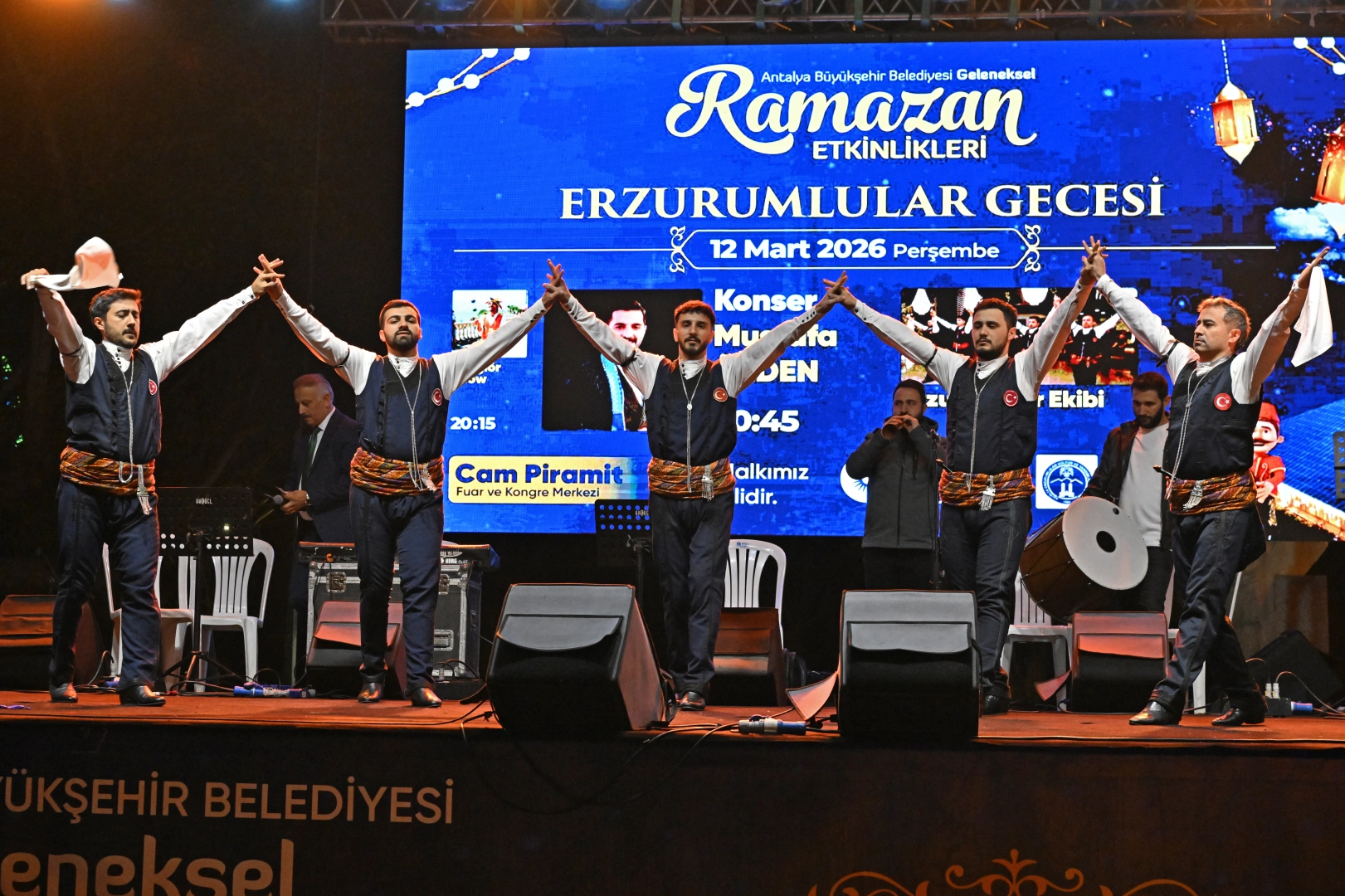 Antalya’da Erzurum Gecesi: Halay ve Türküler Coşturdu