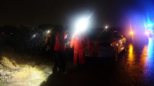 Antalya'da hortum işçilerin kaldığı 2 konteyneri parçaladı: 4 ölü, 1 yaralı
