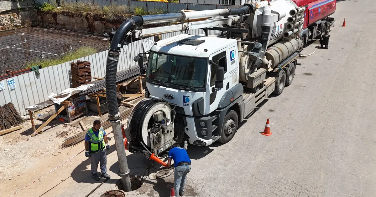 Antalya’da Kanalizasyon Temizliği ile Sağlık Artıyor