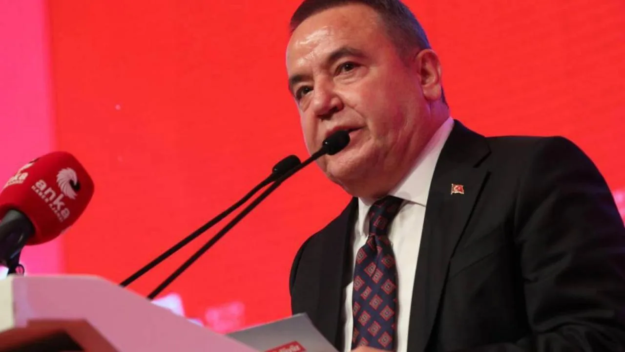 Antalya’da Rüşvet Davası: 41 Sanık Yargılanıyor