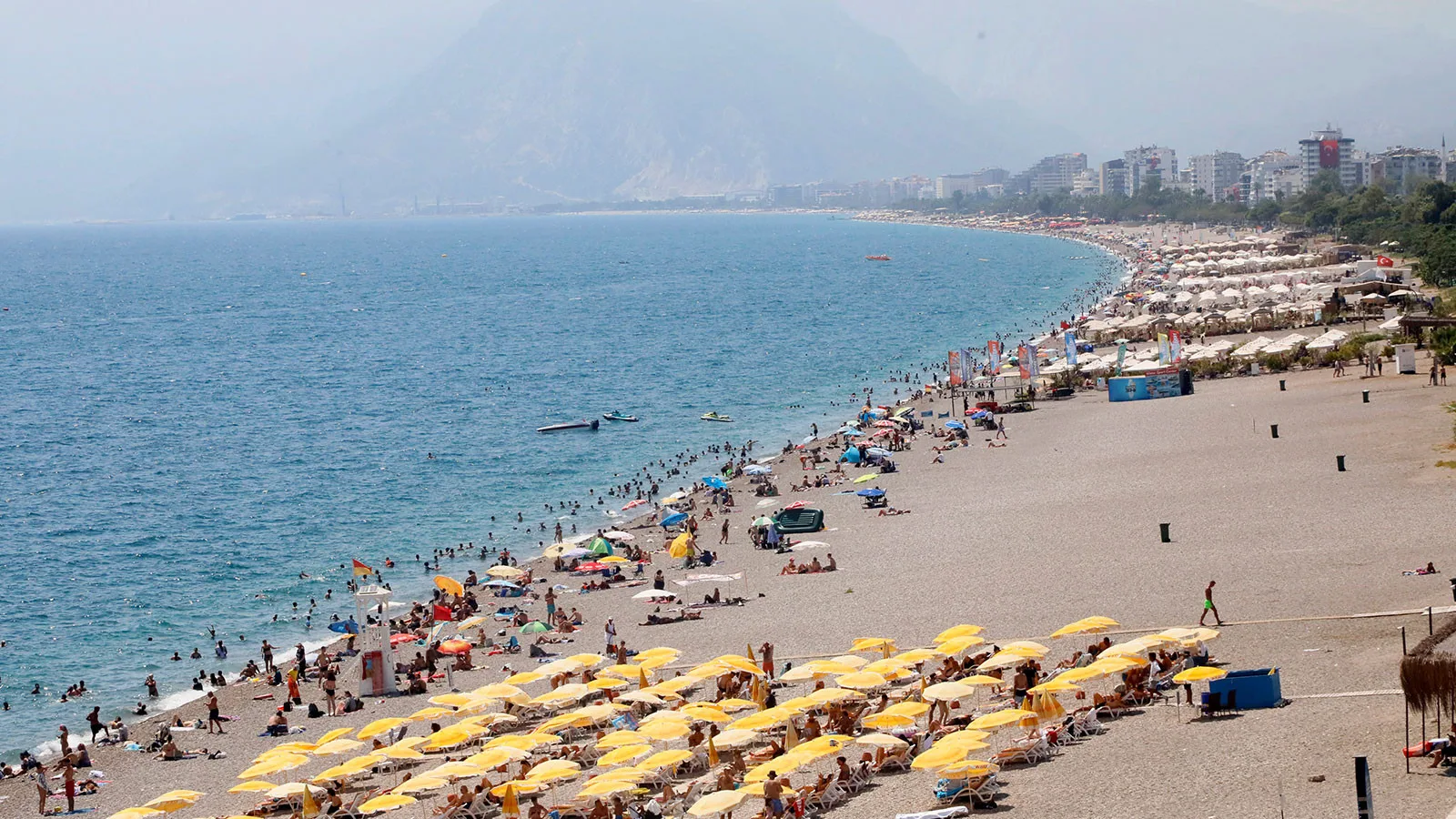 Antalya’da Son Yaz Günleri: Sıcaklık 33 Derece!