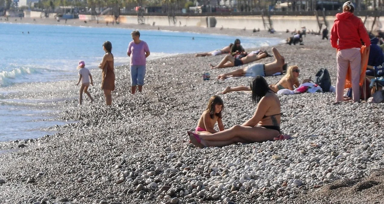 Antalya’da Yaz Havası: Sıcak Günler Devam Ediyor