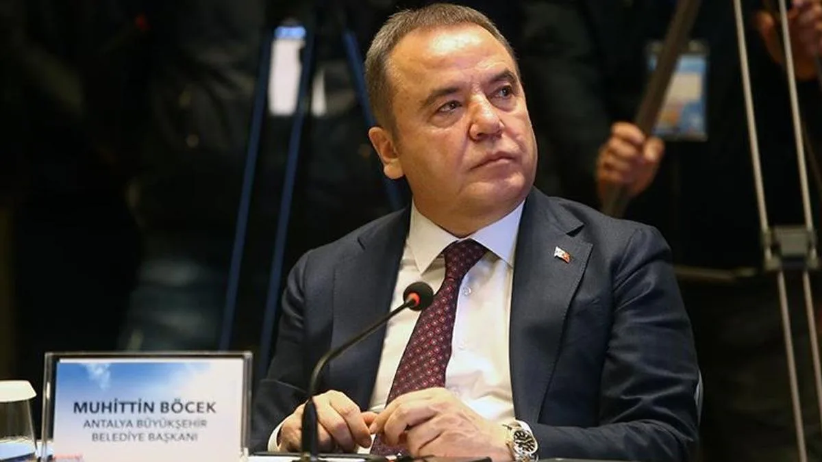 Antalya’da Yolsuzluk Soruşturmasında İstifa İddiası