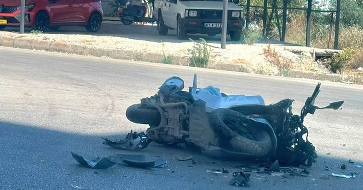 Antalya Kumluca’da Trafik Kazası: 1 Yaralı!