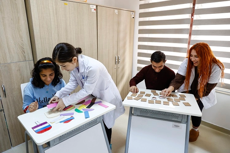 Antalya Mola Evleri, Ailelere Nefes Aldırıyor!