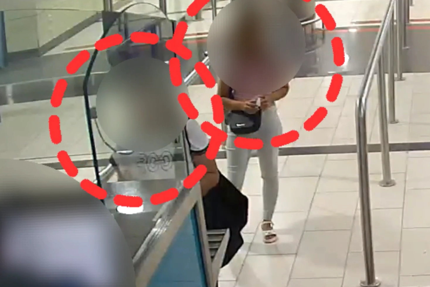 Antalya Tramvayında Yankesicilik: İki Şüpheli Tutuklandı