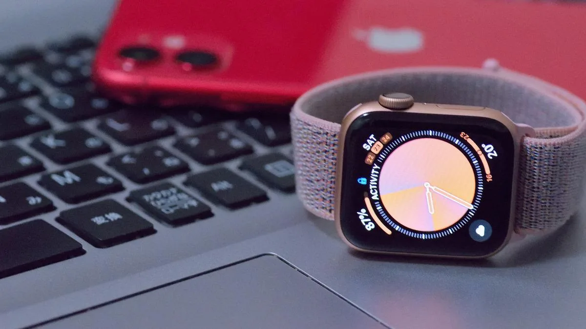 Apple Watch’ta Devrim: Ekransız ve Yuvarlak Tasarımlar!