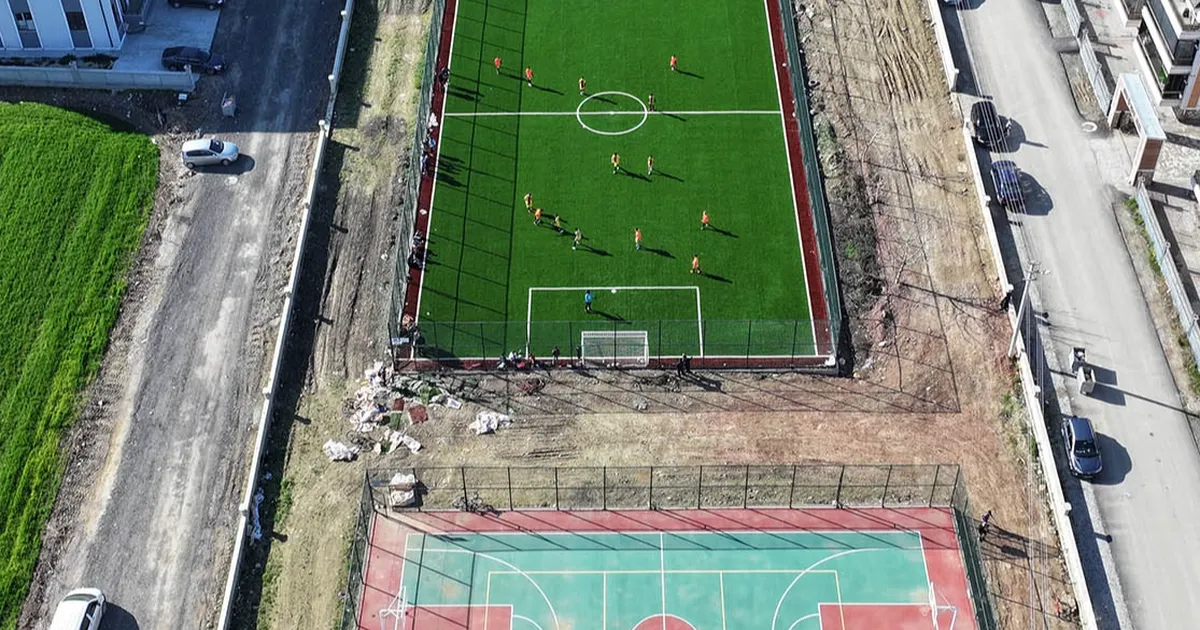 Arifiye’de Yeni Spor Alanları Çocukları Sevindirdi