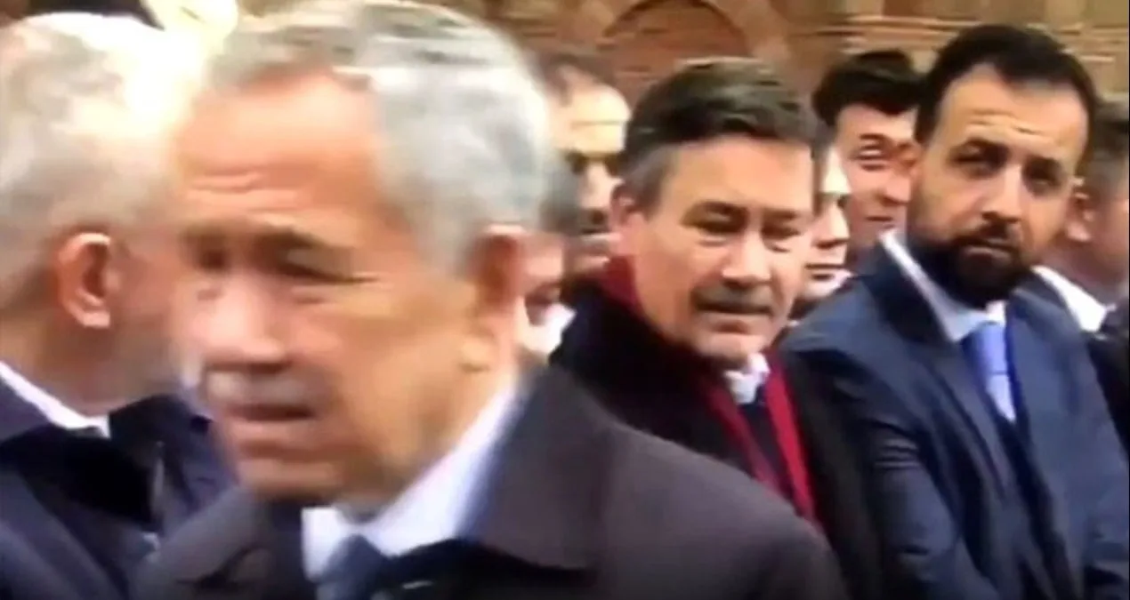 Arınç: “Savcılar Beni Çağırmadı, Hazırım!”