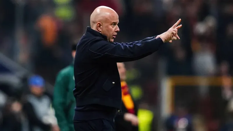 Arne Slot AC Milan ile Görüşmelere Başladı!