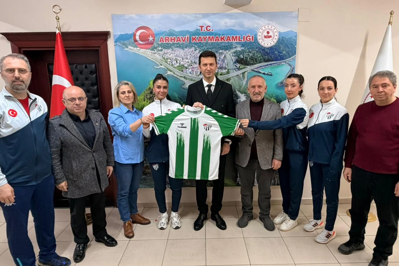 Artvinspor Kadın Voleybol Takımı’ndan Ziyaret