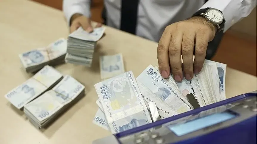 Asgari Ücret Enflasyona Karşı 5.576 TL Eriyor