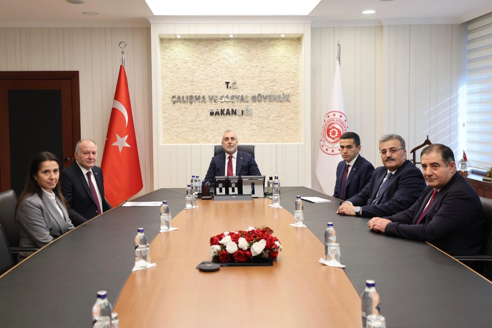 Asgari Ücret Toplantısı: 18 Aralık’ta Devam!
