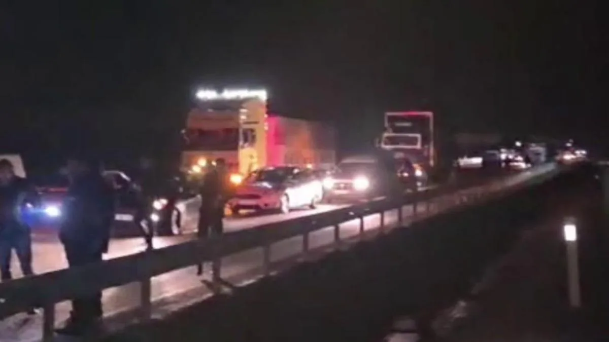 Aşkale’de Zincirleme Kaza: 2 Asker Yaralı!