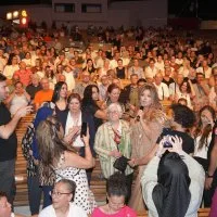 1786101056<em>801</em>Asli-Hunelden-Acikhavada-muzik-ziyafeti.jpeg