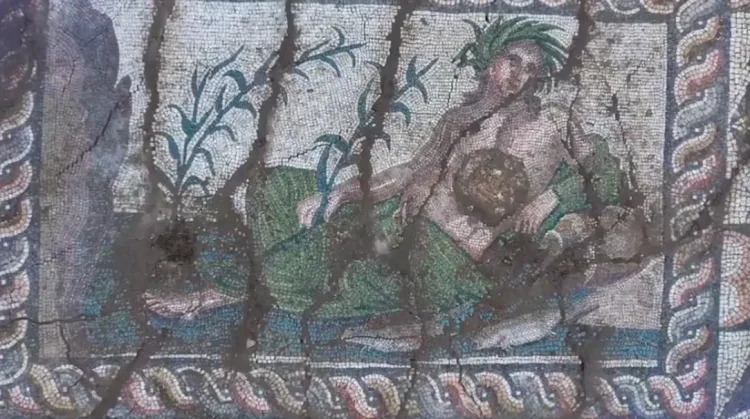 Aspendos’ta Roma Dönemi’ne Ait Önemli Mozaik Bulundu