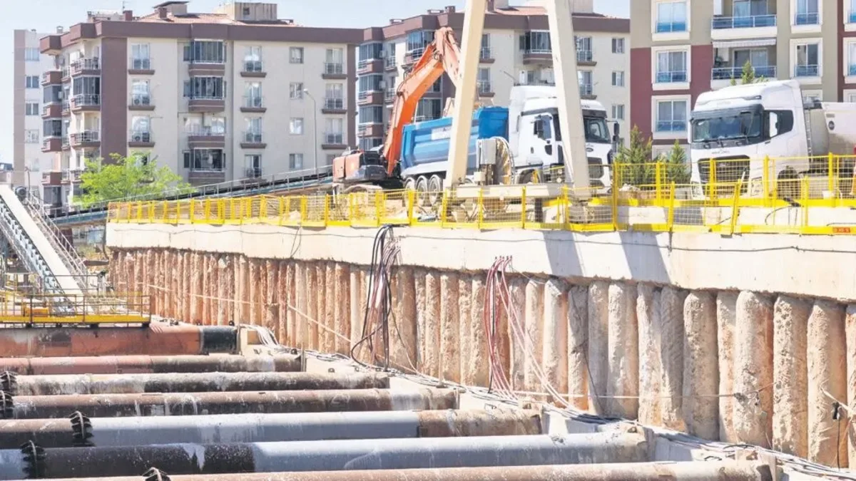 Asrın Projesi, Beceri Eksikliğiyle Durakladı