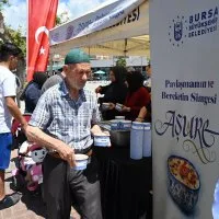 1784033434<em>67</em>Asure-bereketi-Demirtasta-paylasildi.jpeg