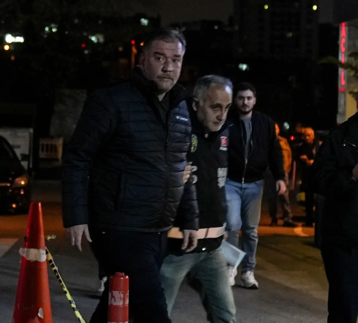 Ataşehir Belediyesi ne gece yarısı operasyon: Onursal Adıgüzel de aralarında! İşte gözaltı listesi 3