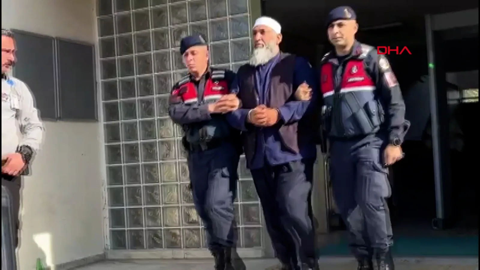 Atatürk’e Hakaret Eden Muhasebeci Tutuklandı