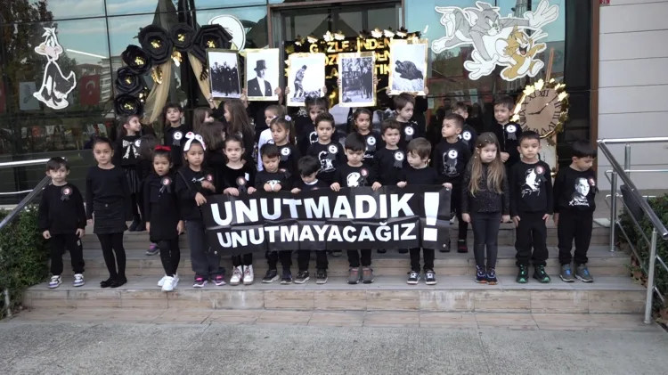 Atatürk İçin Manisa’da Hüzün ve Coşku Dolu Anma