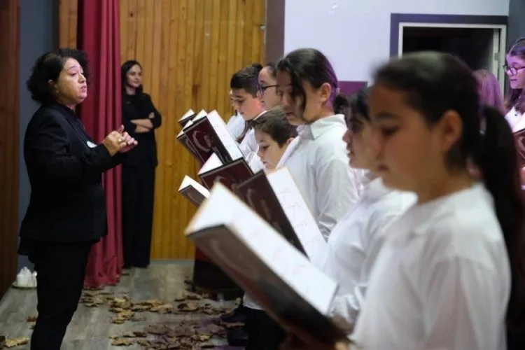 Atatürk’ü Anma Programı Bursa’da Coşkuyla Kutlandı