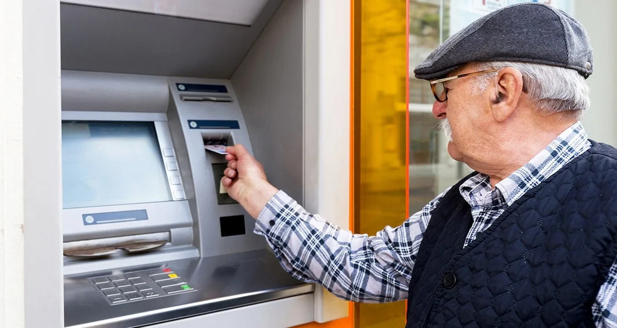 ATM Kullanırken Dikkat! 15 Saniye Kuralı Tehlikeli!