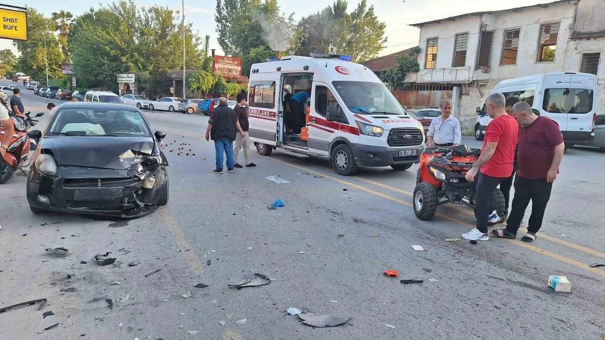 ATV ile otomobil çarpıştı: Yaralı var!