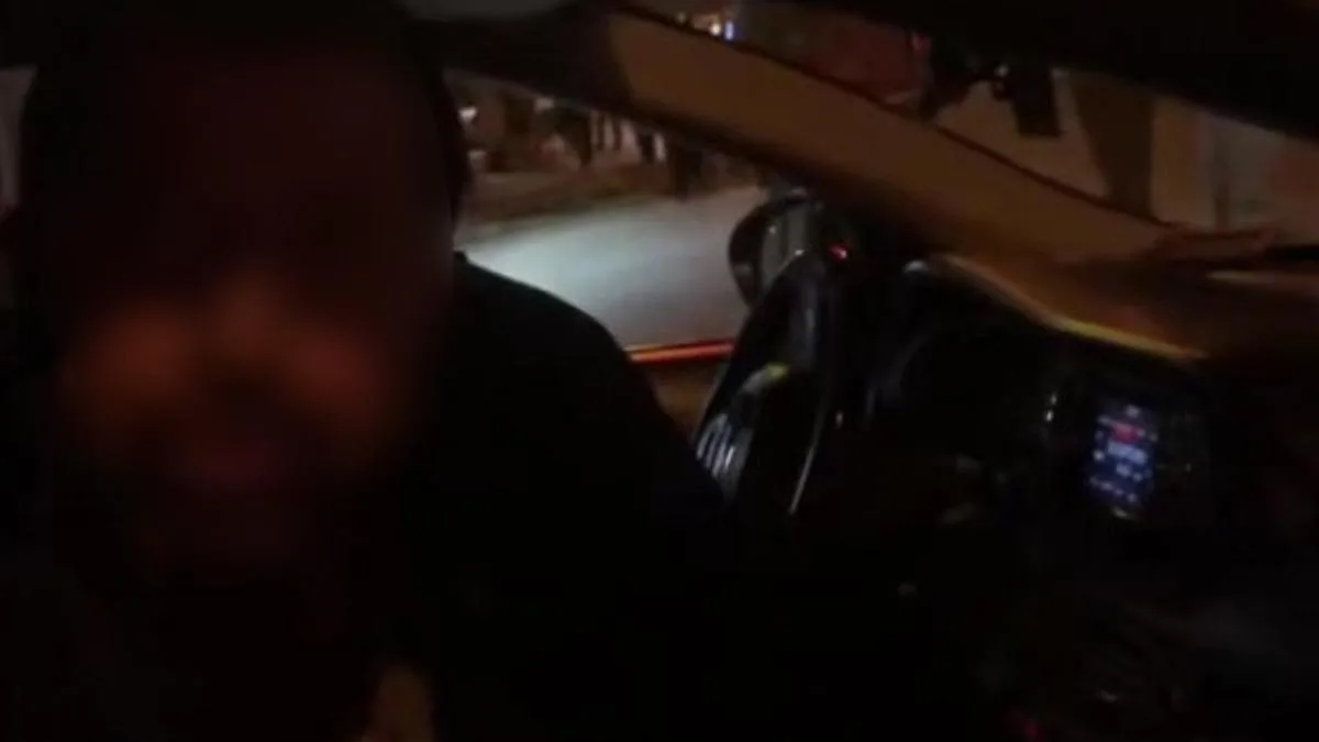 AVM Önünde Taksici ve Motosikletçi Tartıştı!