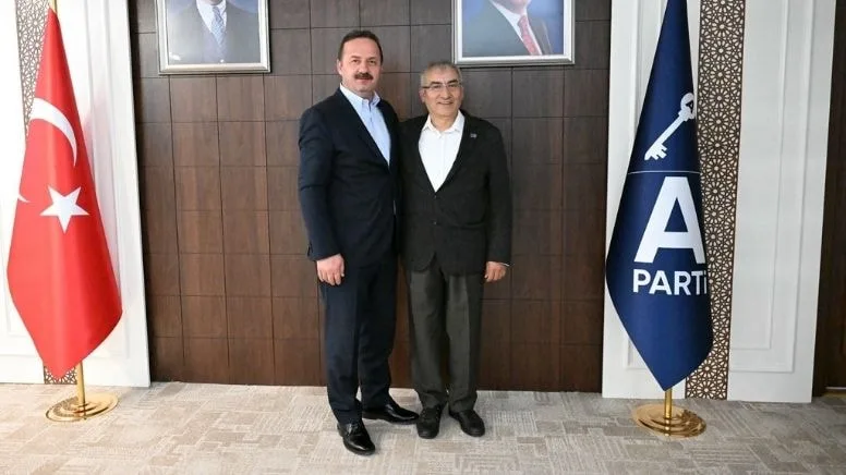 İYİ Parti 27. Dönem Ankara Milletvekili Prof. Dr. Ayhan Altıntaş