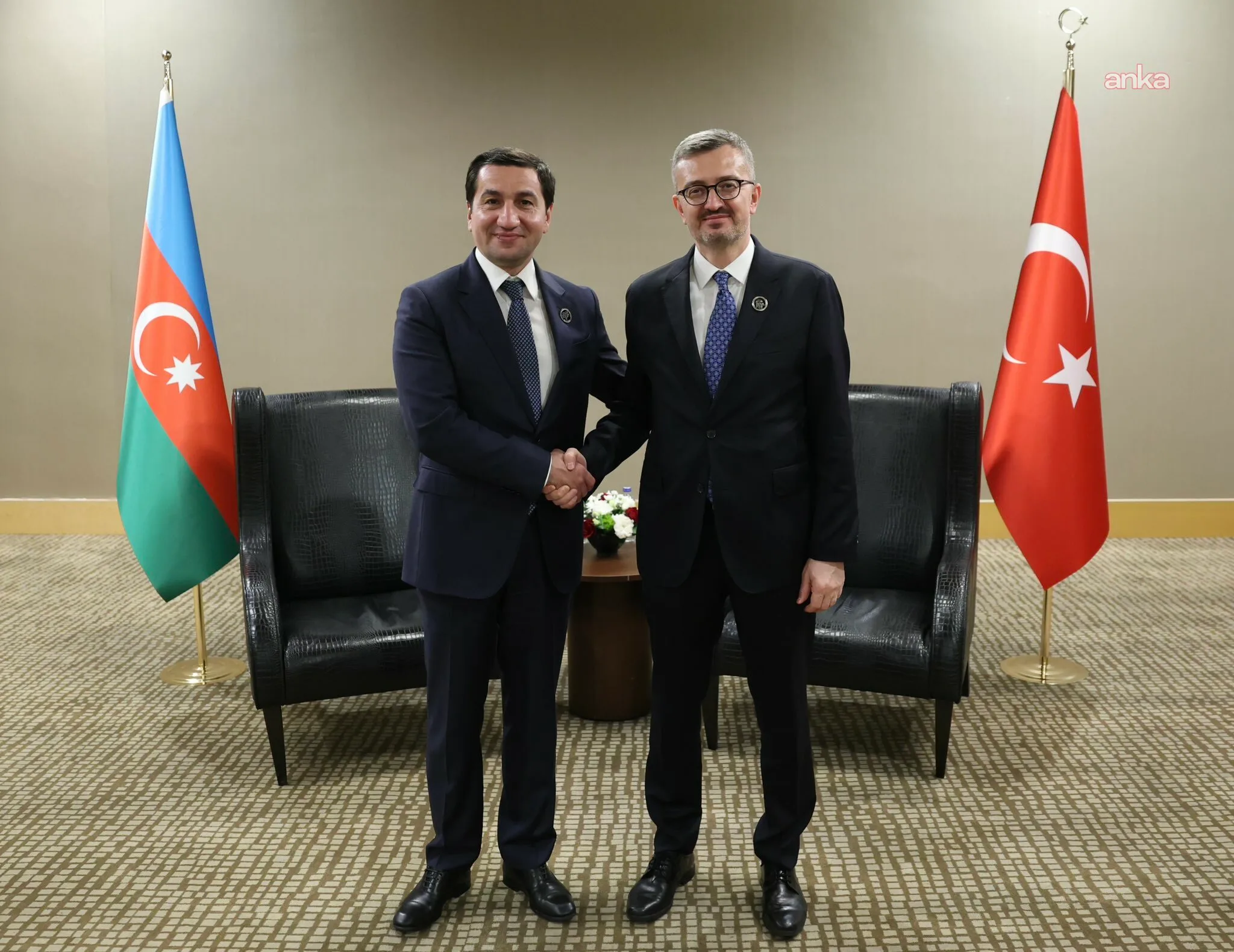 Azerbaycan ve Türkiye Arasında Diplomasi Teması