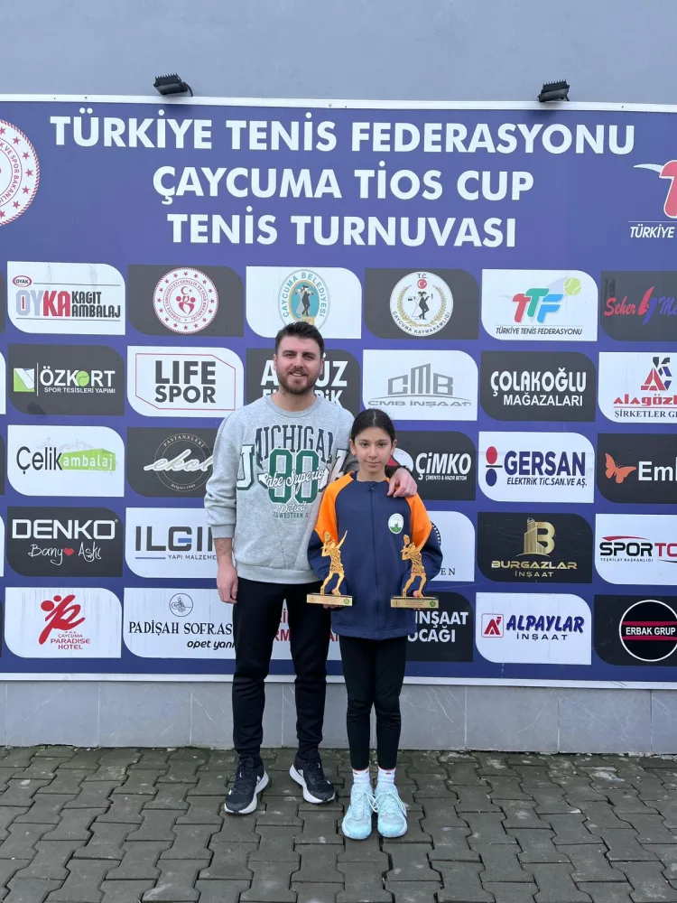 Azra Özyardımcı, Kış Kupası’nda Çifte Zafer!