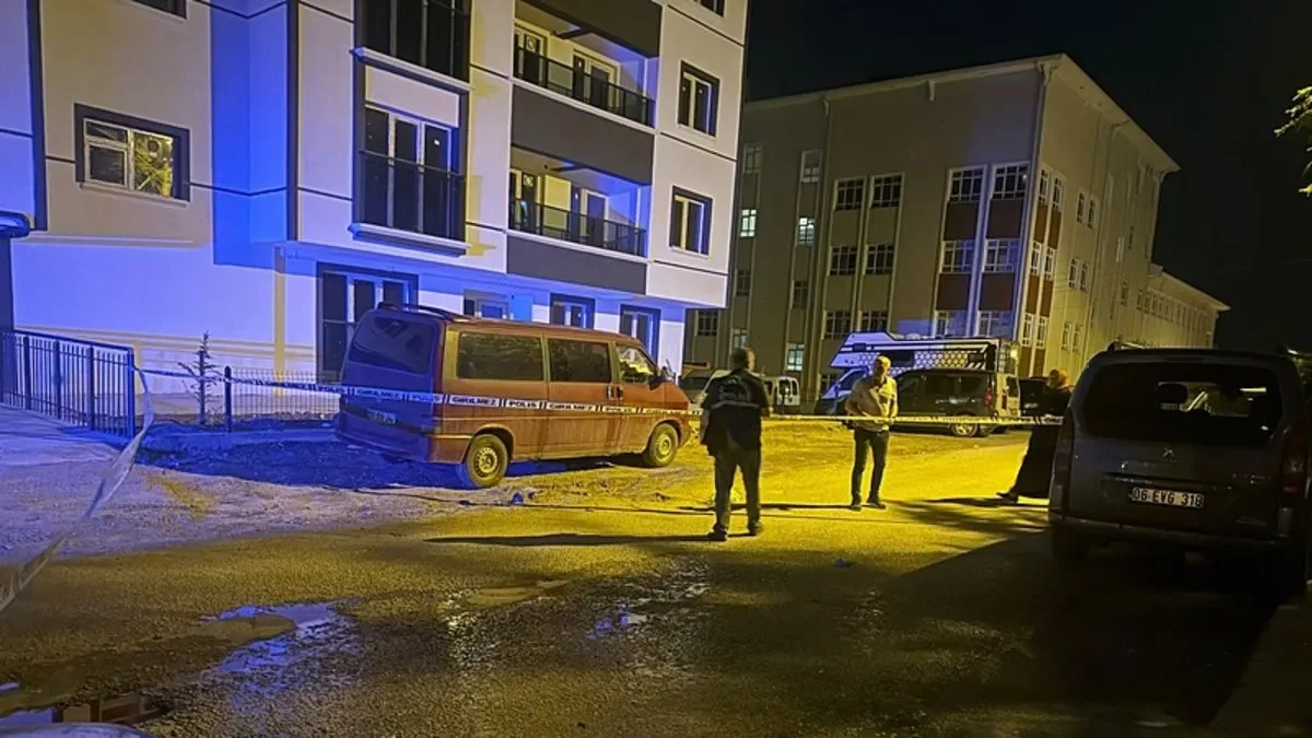 Baba-Oğul Bıçaklı Kavga: Sincan’da Dehşet Anları