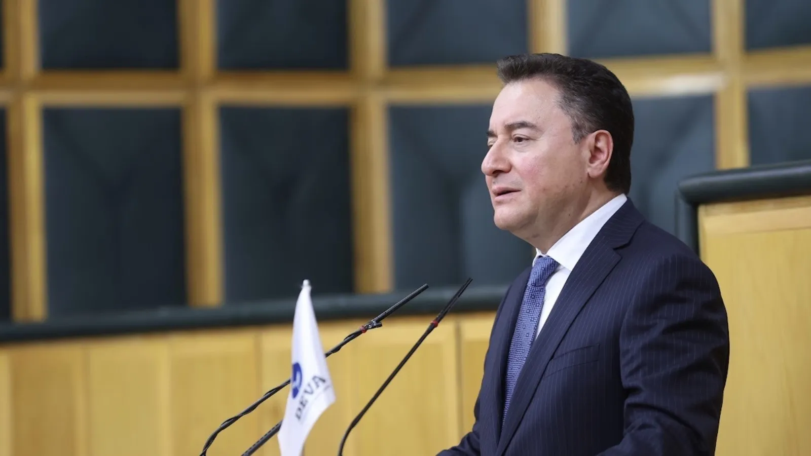 Babacan: Enflasyonla Mücadele İçin Öncelik Devlet