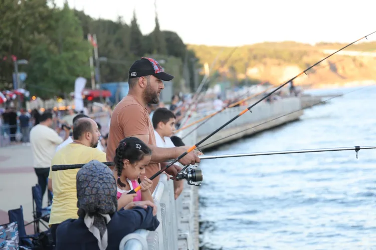 Babalar ve Çocuklar Balık Tutma Keyfini Yaşadı!