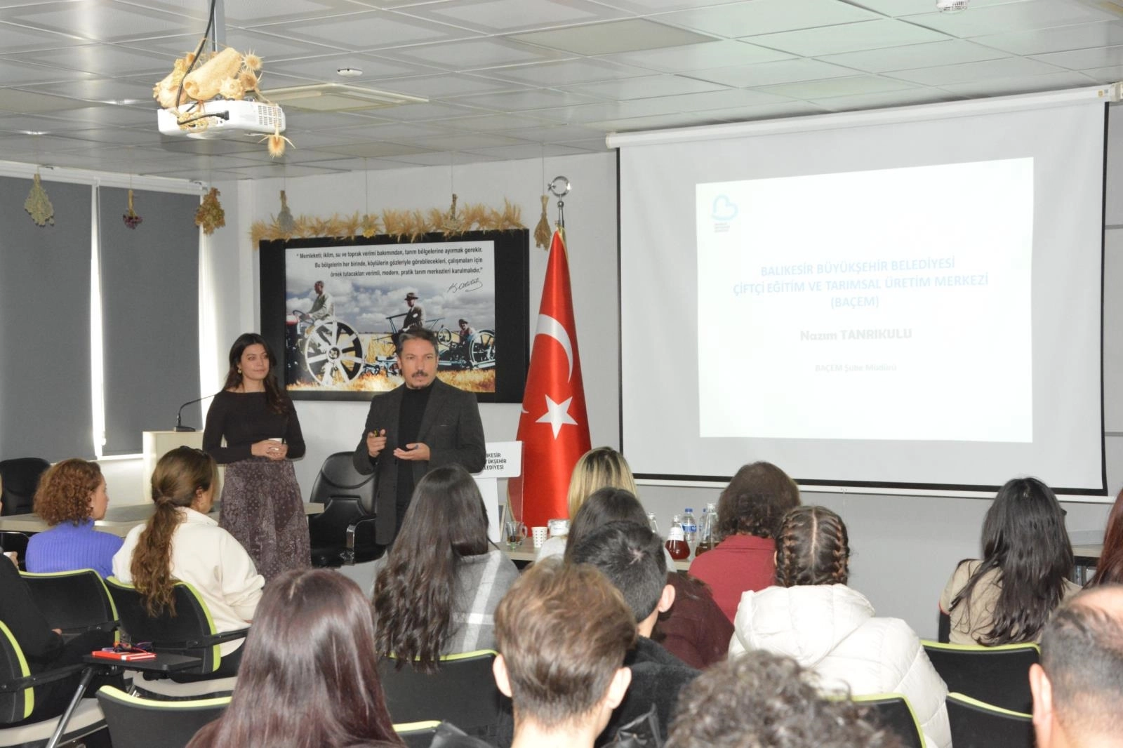 BAÇEM’de Gençler Aromatik Bitkileri Öğrendi