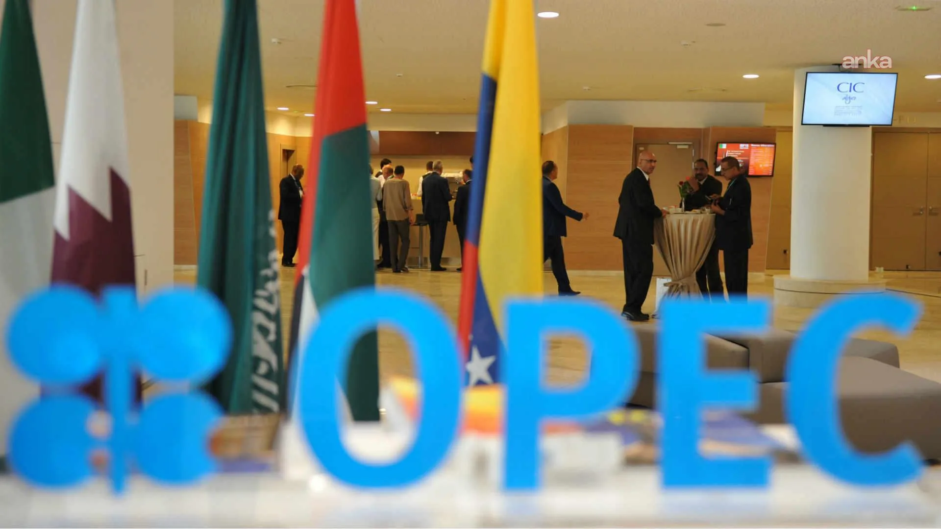 BAE, OPEC’ten Ayrıldığını Açıkladı!