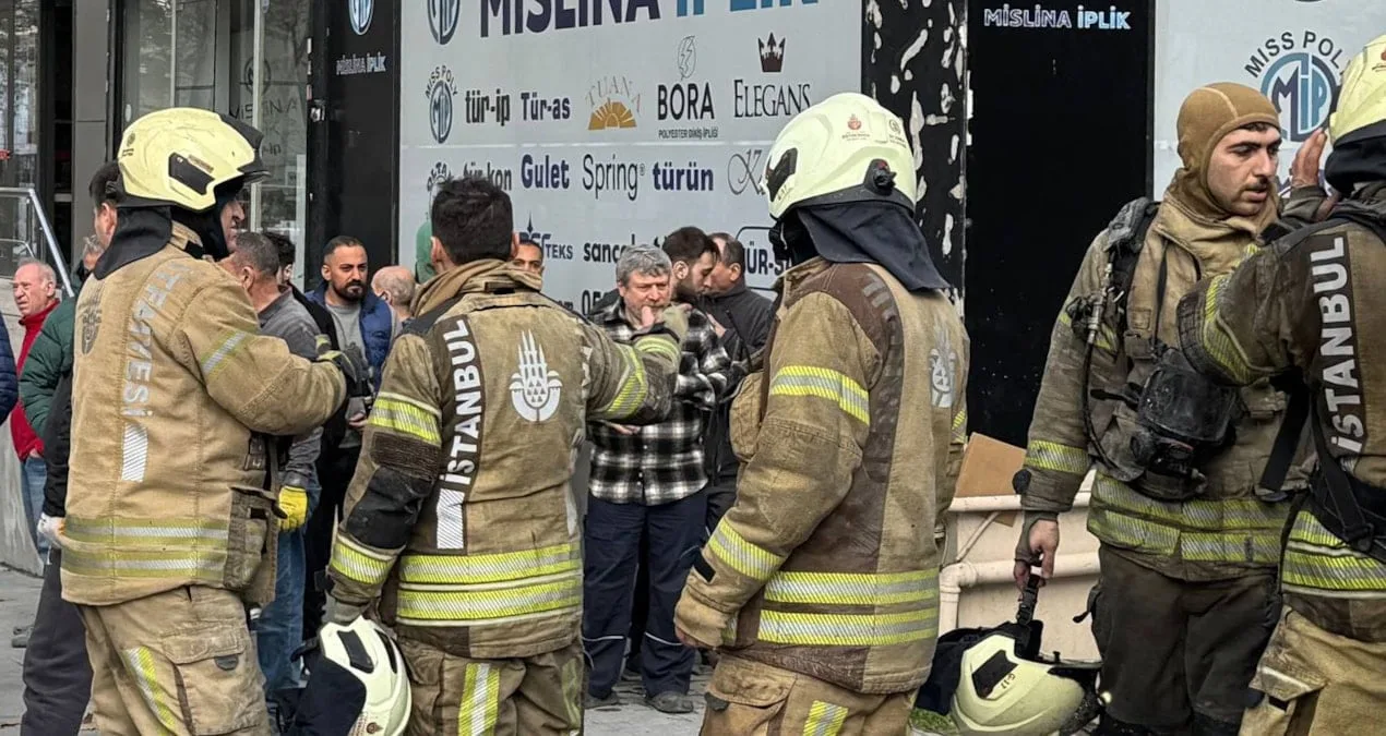 Bağcılar’da Matbaa Atölyesinde Yangın Çıktı!