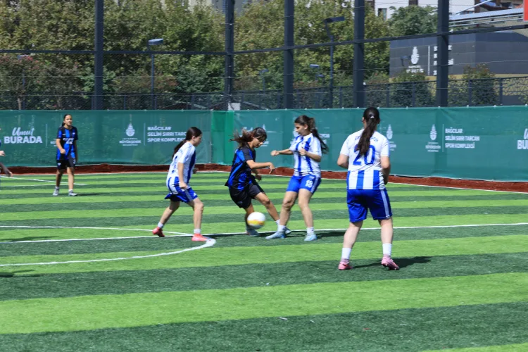 Bağcılar’da Yeni Spor Kompleksi Açıldı!