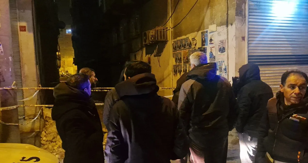 Bağlar’da Apartman Tahliyesi: Kolon Çatladı!