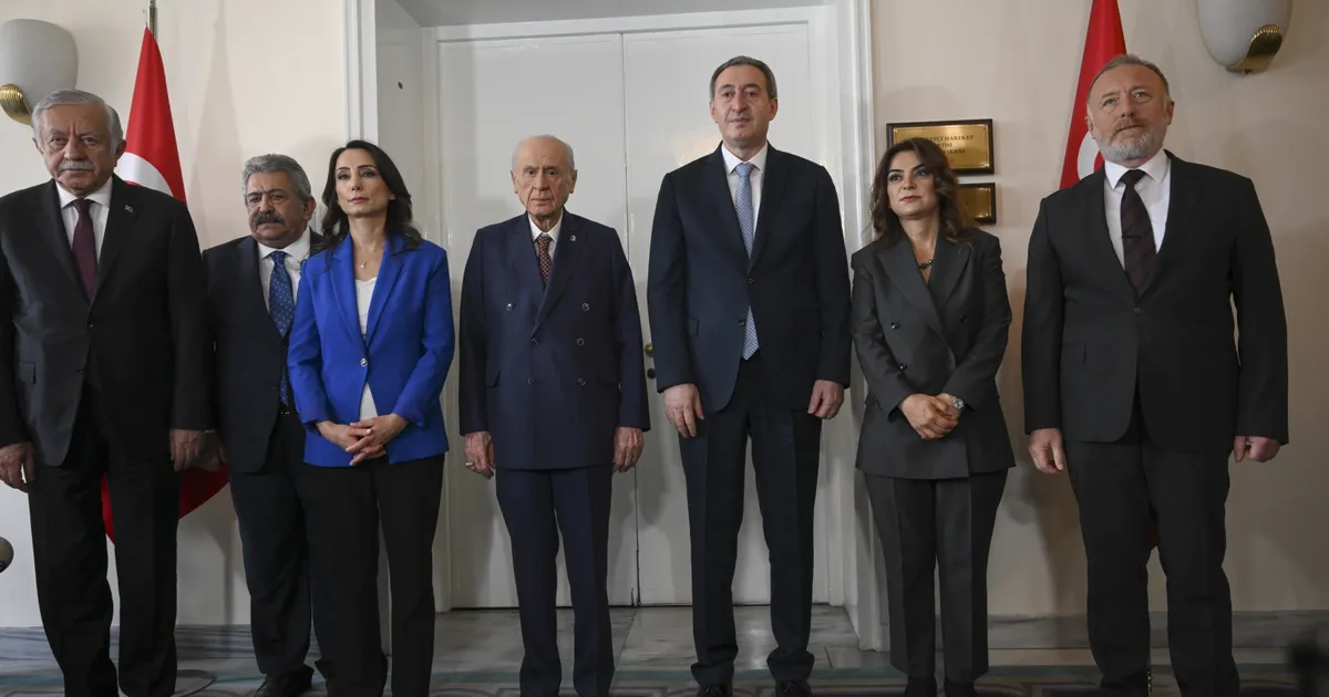 Bahçeli, DEM Heyetini tarihi görüşmede kabul etti