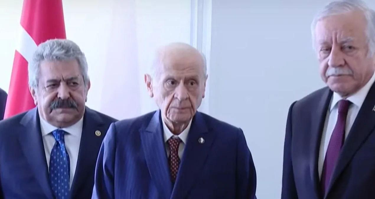 Bahçeli, DEM Parti Heyetini Kapıda Karşıladı